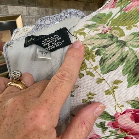 Black Label By Chico’s Dress Size 8 Silver Sequin Crochet Sheath Cocktail Party - Picture 9 of 15